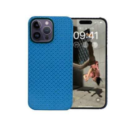 2024 Customized Color Aramid Carbon Fiber Phone Case for iPhone 16 Pro Max with 0.8mm Thickness and 16g Weight
