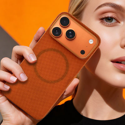 Premium Aramid-Carbonfaser Handyhülle mit Metallrahmen für iPhone 17 Pro Max