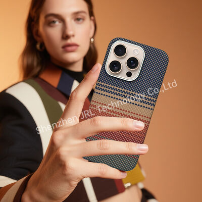 Kundenspezifisches Sonnenuntergang Muster Super dünne Aramid Carbonfaser Mobildeckel für iPhone 17 Pro