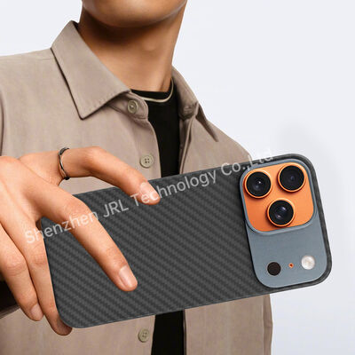 Customized Metal Frame Ultra Thin Aramid Carbon Fiber Mobile Cover für das iPhone 17 Pro